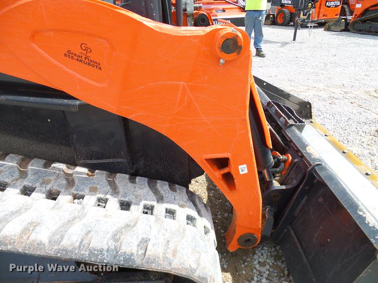 image for item DD1268 2016 Kubota SVL95-2 skid steer
