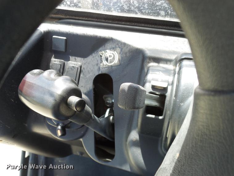 image for item DD1270 2016 Kubota RTVX1140 utility vehicle