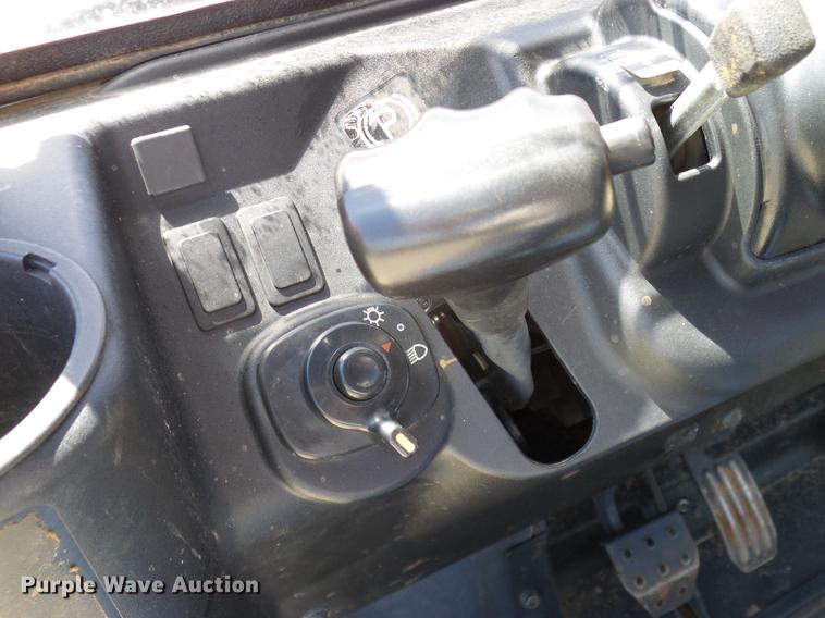 image for item DD1270 2016 Kubota RTVX1140 utility vehicle