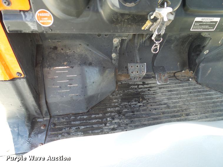 image for item DD1272 2013 Kubota RTV1140CPX utility vehicle