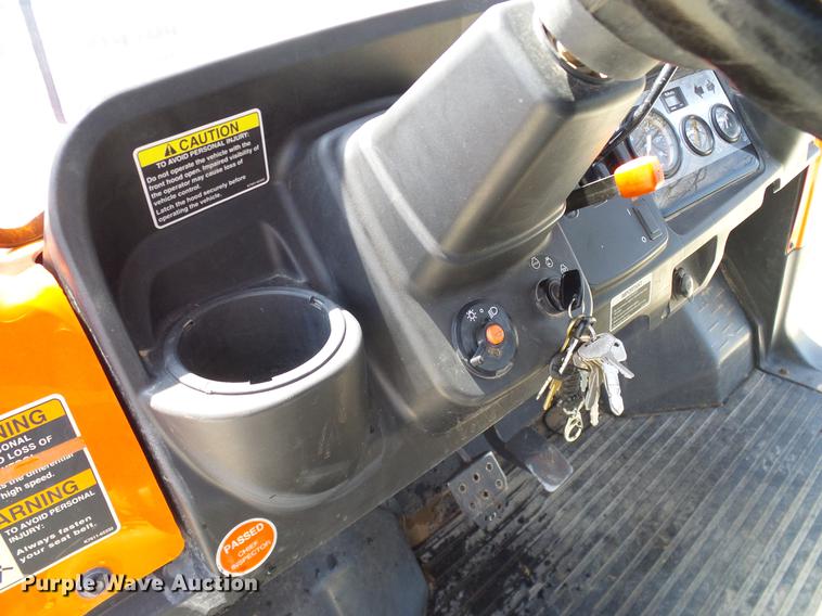 image for item DD1272 2013 Kubota RTV1140CPX utility vehicle