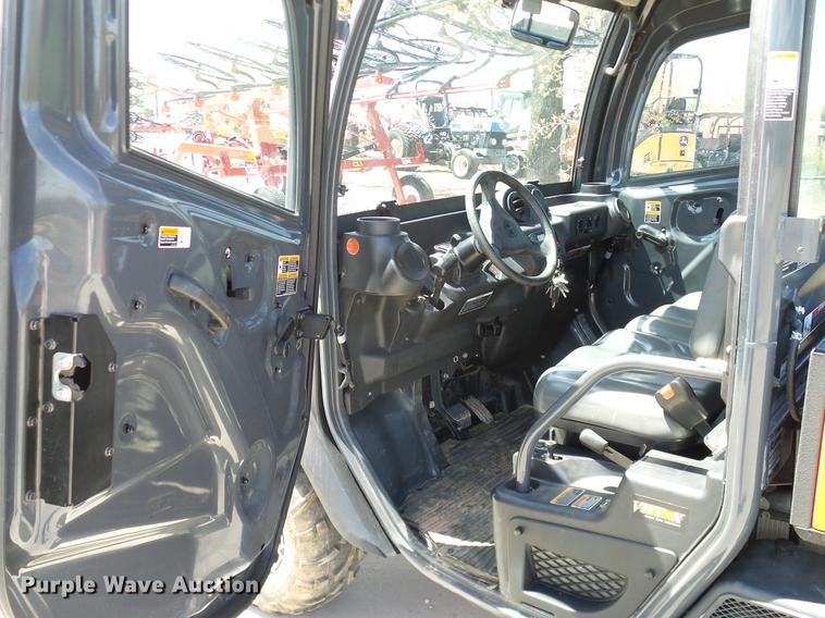 image for item DD1274 2015 Kubota RTV1100C utility vehicle