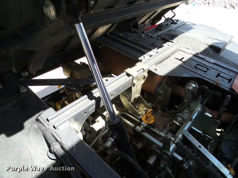 image for item DD1274 2015 Kubota RTV1100C utility vehicle