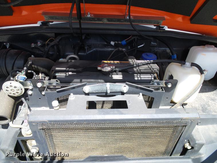 image for item DD1274 2015 Kubota RTV1100C utility vehicle