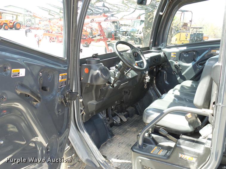 image for item DD1275 2015 Kubota RTV1100C utility vehicle