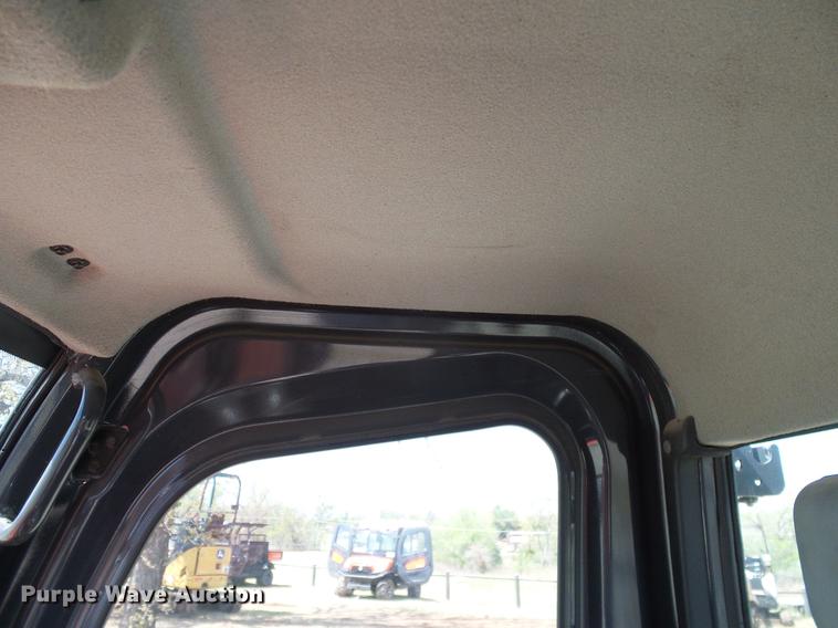 image for item DD1275 2015 Kubota RTV1100C utility vehicle