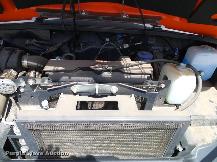 image for item DD1275 2015 Kubota RTV1100C utility vehicle