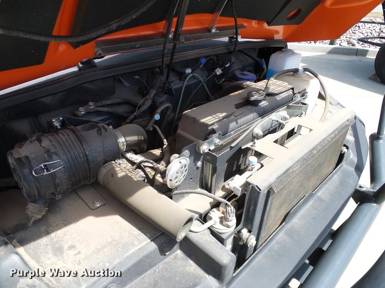 image for item DD1275 2015 Kubota RTV1100C utility vehicle