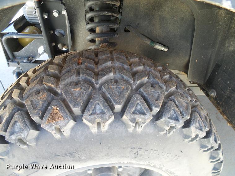 image for item DD1276 2016 Kubota RTVX1140 utility vehicle