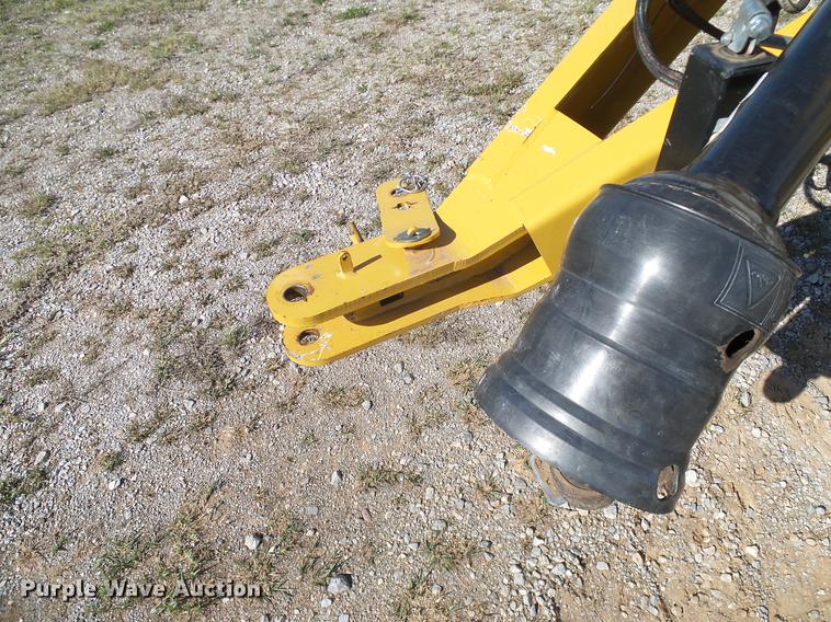 image for item DD1280 2015 Vermeer 6640 Rancher round baler