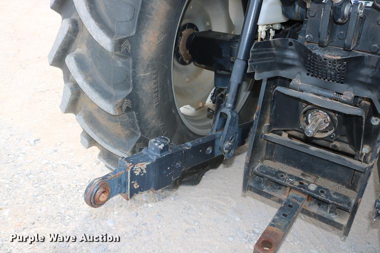 image for item DD1283 2008 Case IH Farmall 105U MFWD tractor