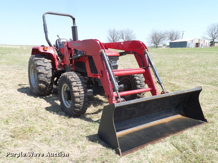 image for item DD1284 2011 Mahindra 5530 MFWD tractor