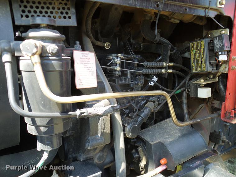 image for item DD1284 2011 Mahindra 5530 MFWD tractor