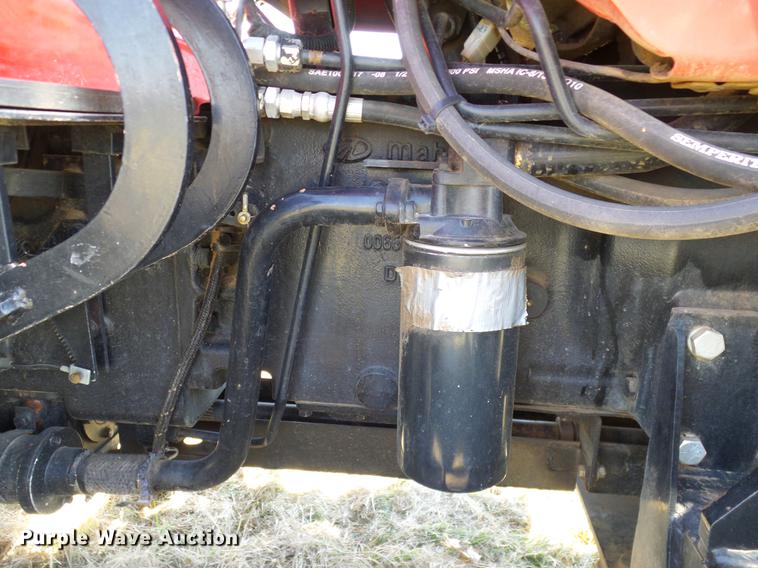 image for item DD1284 2011 Mahindra 5530 MFWD tractor