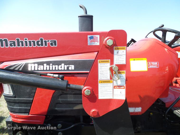 image for item DD1284 2011 Mahindra 5530 MFWD tractor