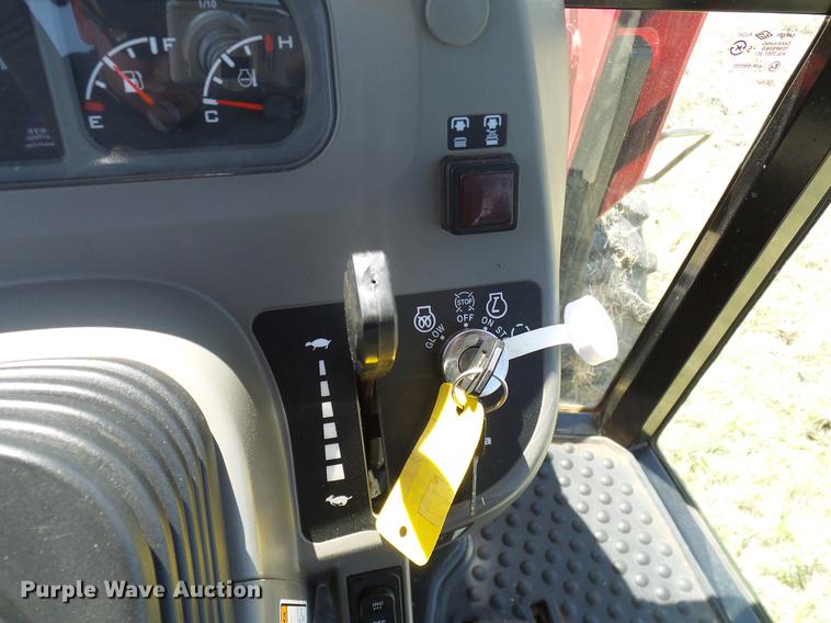 image for item DD1285 2012 Mahindra 5010HST MFWD tractor