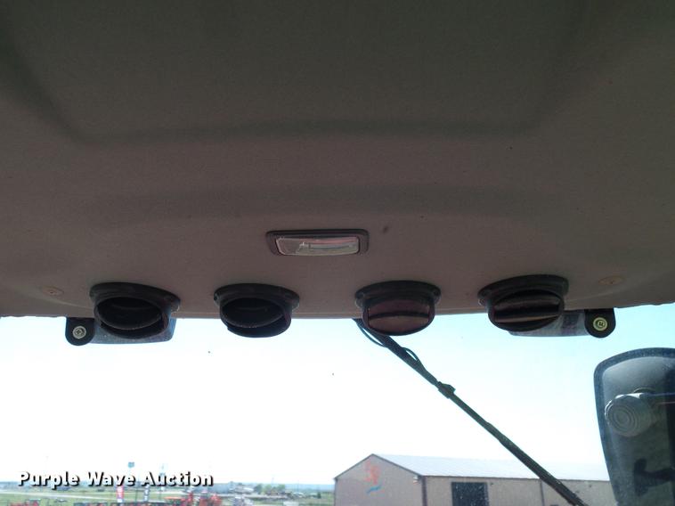 image for item DD1285 2012 Mahindra 5010HST MFWD tractor