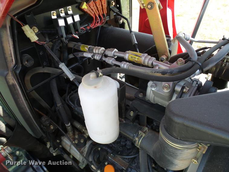 image for item DD1285 2012 Mahindra 5010HST MFWD tractor