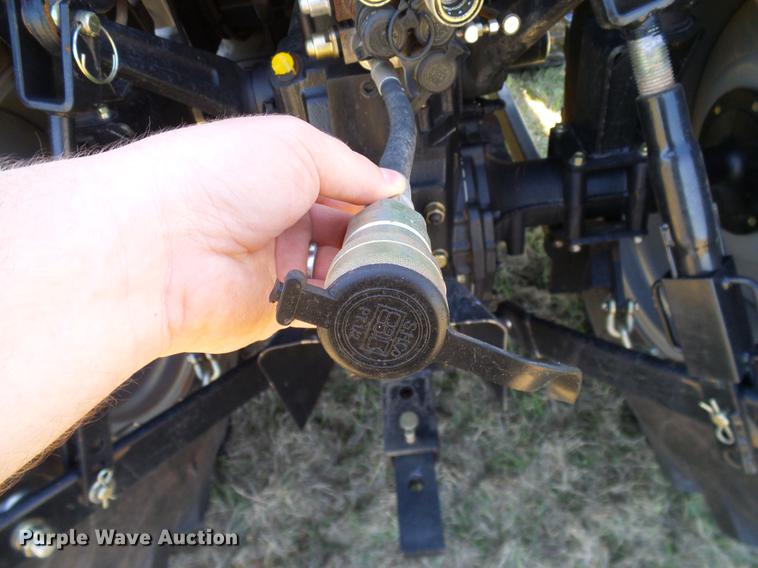 image for item DD1285 2012 Mahindra 5010HST MFWD tractor