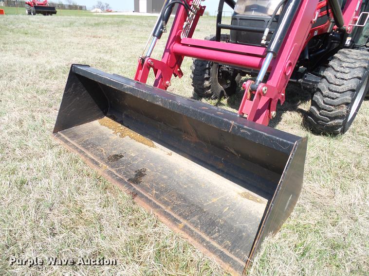 image for item DD1285 2012 Mahindra 5010HST MFWD tractor