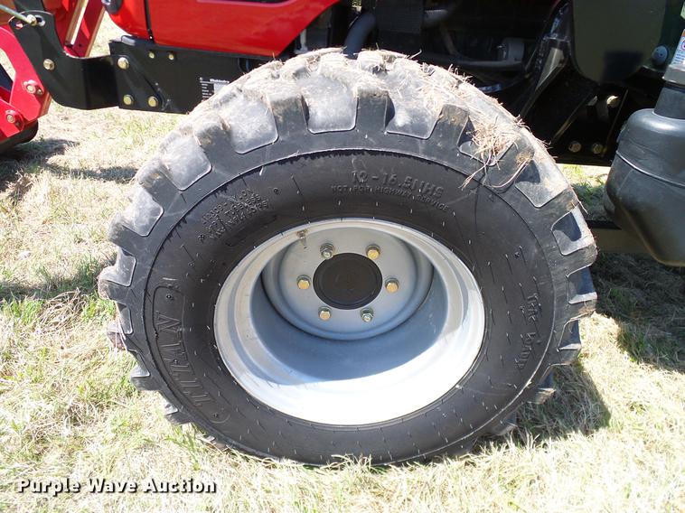 image for item DD1285 2012 Mahindra 5010HST MFWD tractor