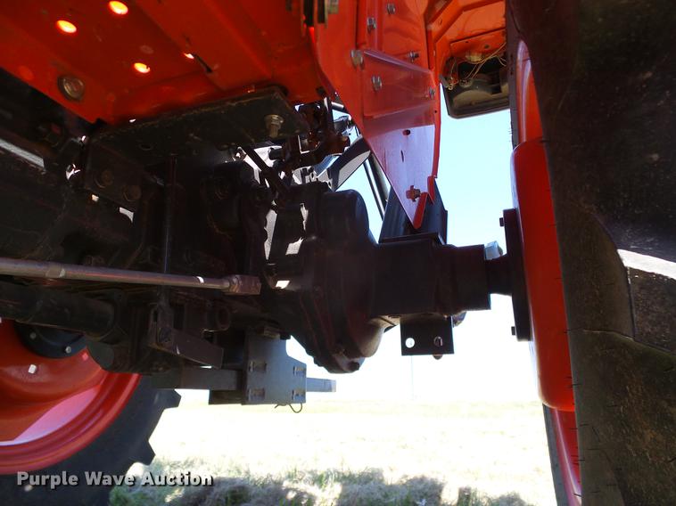 image for item DD1287 2013 Kubota L3200D MFWD tractor