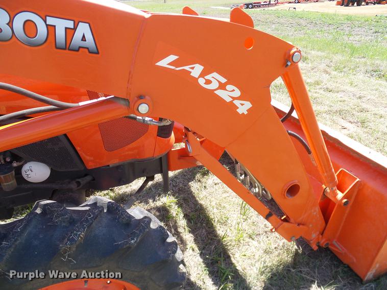 image for item DD1287 2013 Kubota L3200D MFWD tractor