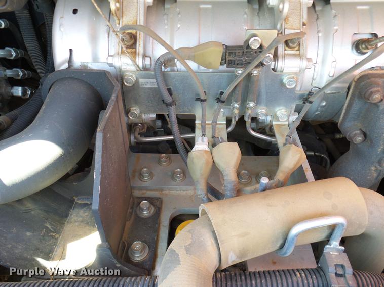 image for item DD1288 2016 Kubota SVL75-2 skid steer