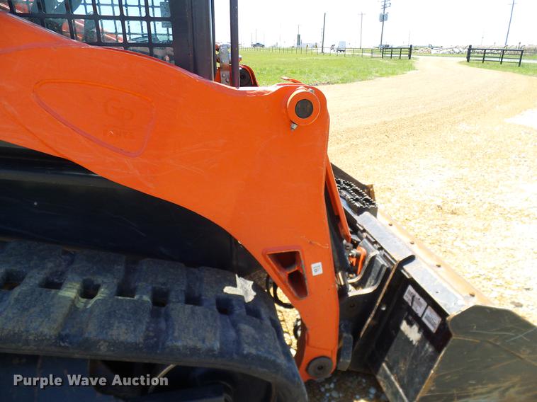 image for item DD1288 2016 Kubota SVL75-2 skid steer