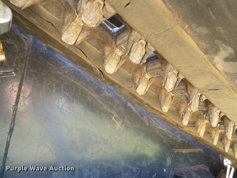 image for item DD1288 2016 Kubota SVL75-2 skid steer