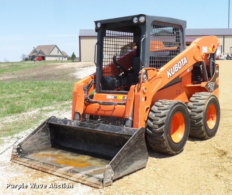 image for item DD1289 2016 Kubota SSV75 skid steer