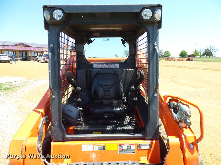 image for item DD1289 2016 Kubota SSV75 skid steer