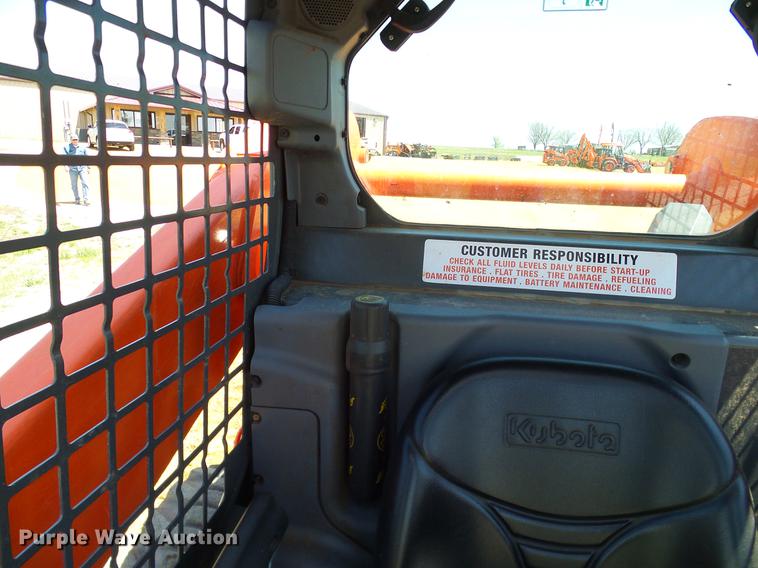image for item DD1289 2016 Kubota SSV75 skid steer