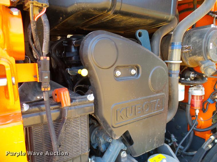 image for item DD1289 2016 Kubota SSV75 skid steer