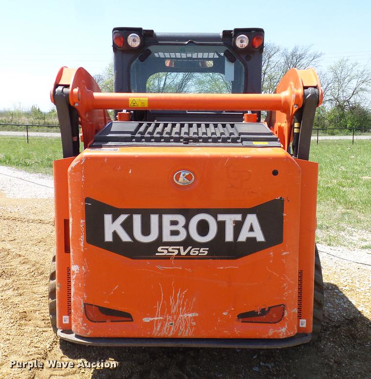 image for item DD1290 2016 Kubota SSV65 skid steer