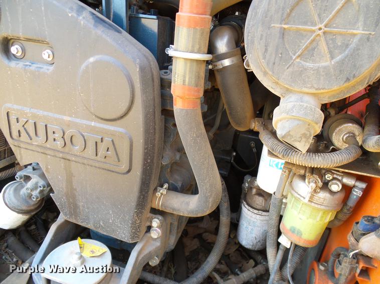 image for item DD1290 2016 Kubota SSV65 skid steer