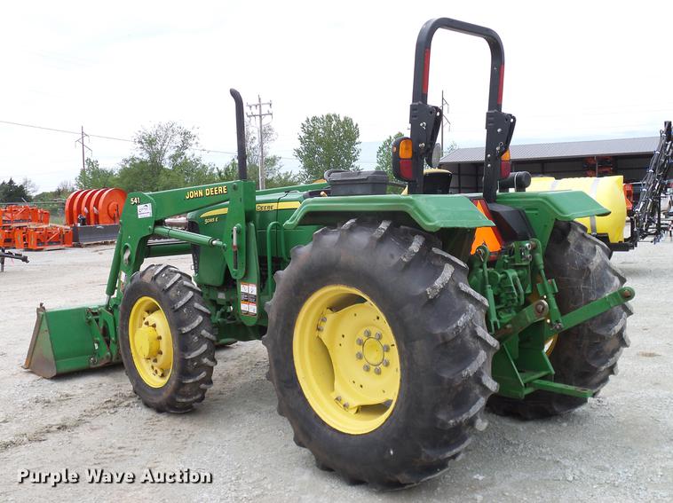 image for item DD8168 2013 John Deere 5065E MFWD tractor