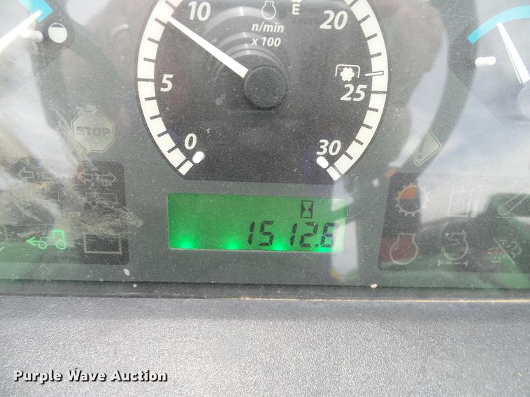 image for item DD8168 2013 John Deere 5065E MFWD tractor