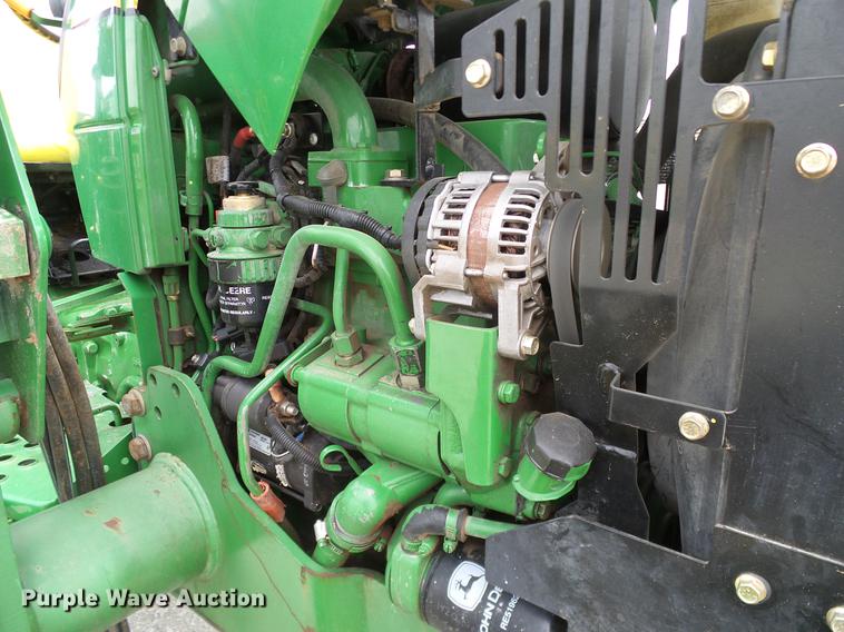 image for item DD8168 2013 John Deere 5065E MFWD tractor