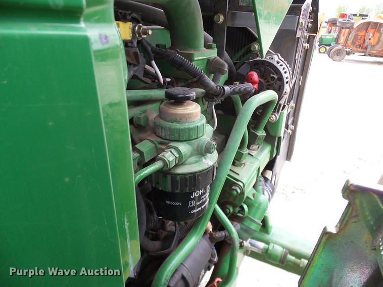 image for item DD8168 2013 John Deere 5065E MFWD tractor