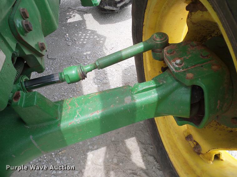 image for item DD8168 2013 John Deere 5065E MFWD tractor