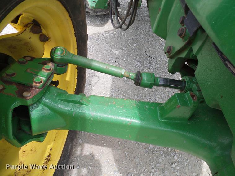 image for item DD8168 2013 John Deere 5065E MFWD tractor