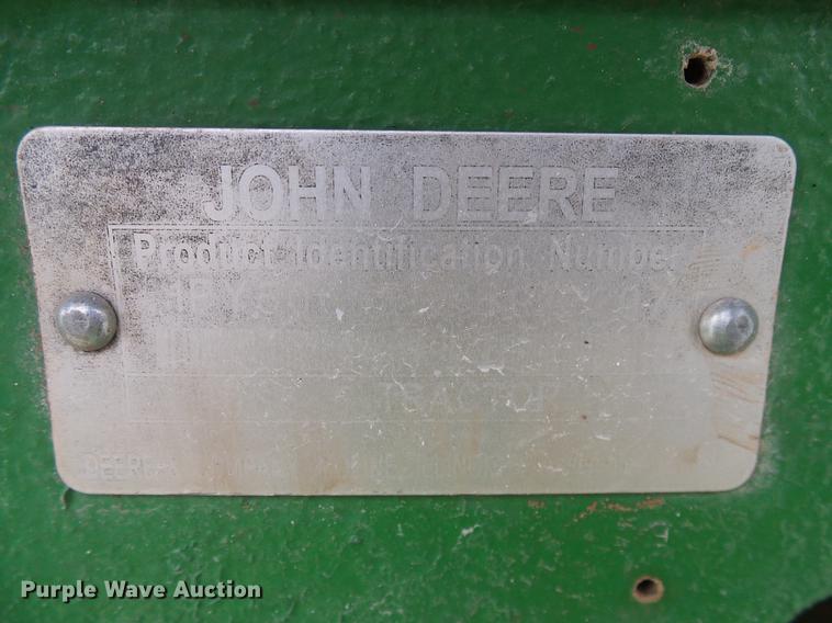 image for item DD8168 2013 John Deere 5065E MFWD tractor