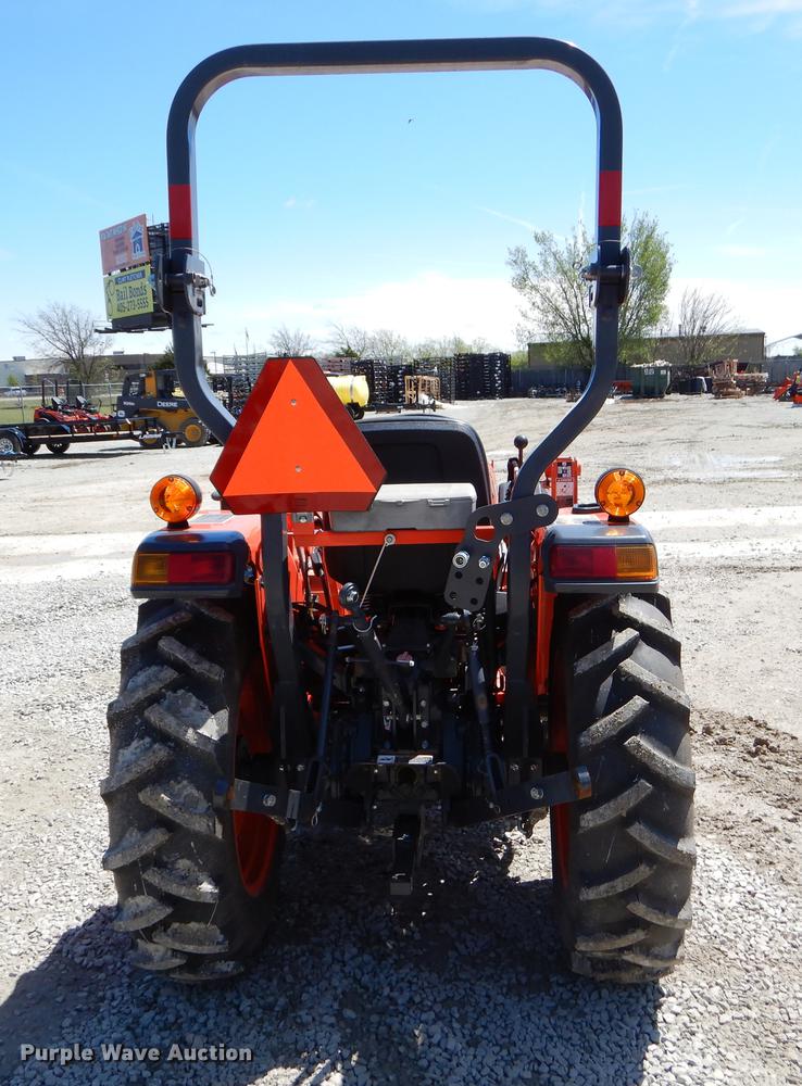 image for item EI9016 2016 Kubota L3901 MFWD tractor