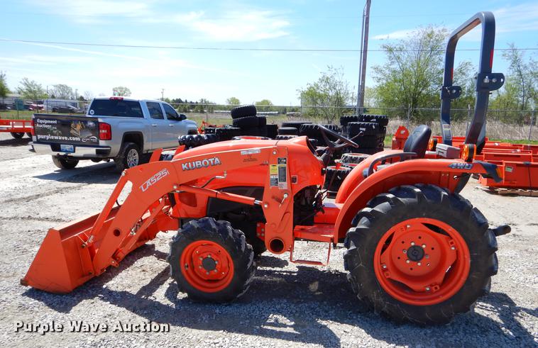 image for item EI9016 2016 Kubota L3901 MFWD tractor