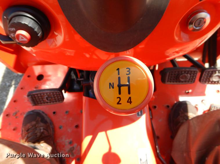 image for item EI9016 2016 Kubota L3901 MFWD tractor