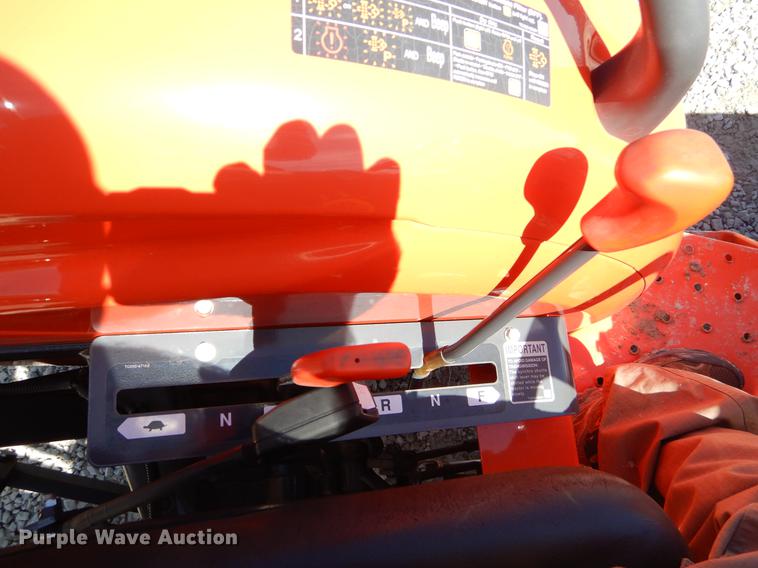 image for item EI9016 2016 Kubota L3901 MFWD tractor