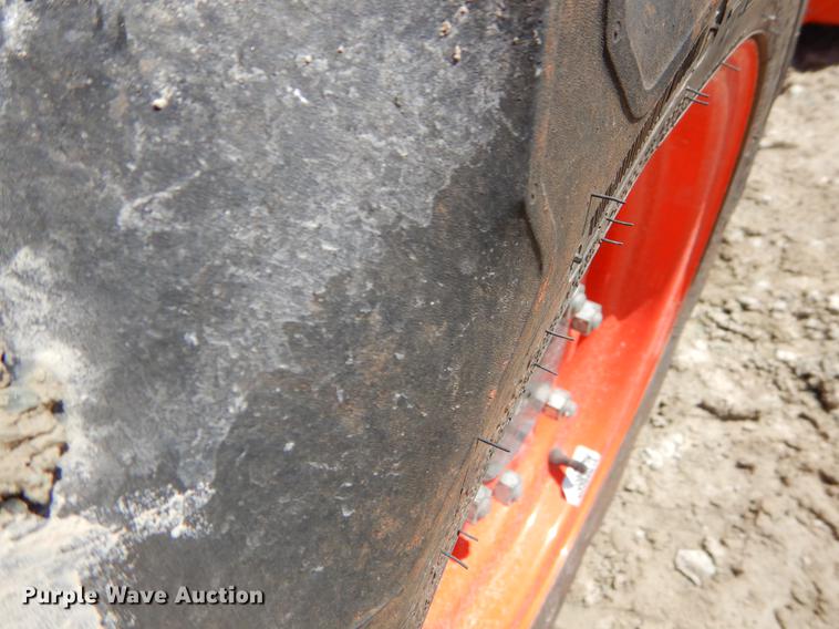 image for item EI9016 2016 Kubota L3901 MFWD tractor