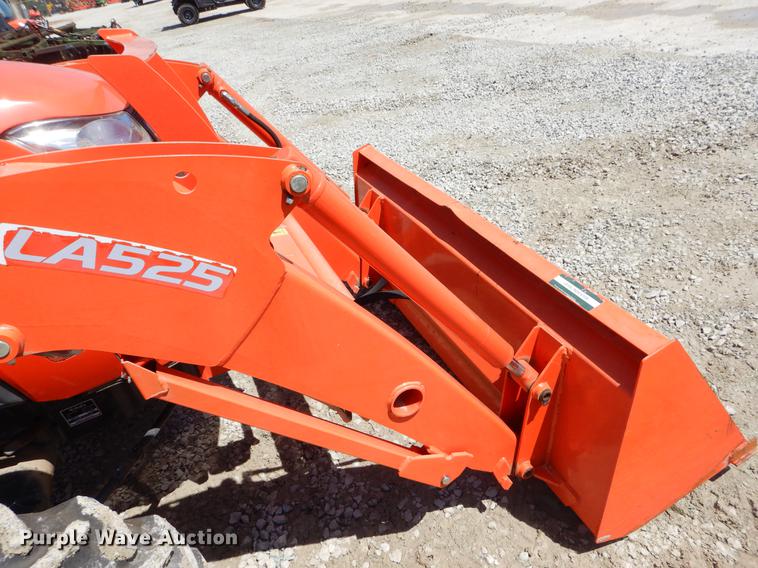 image for item EI9016 2016 Kubota L3901 MFWD tractor