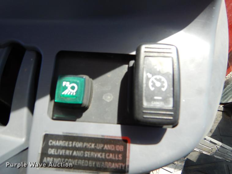 image for item EI9019 2016 Kubota L3560 HST tractor